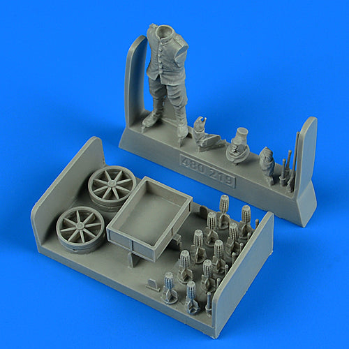 480219 German or Austro-Hungarian WWI Aircraft Armourer with ammo cart 1/48 by AEROBONUS